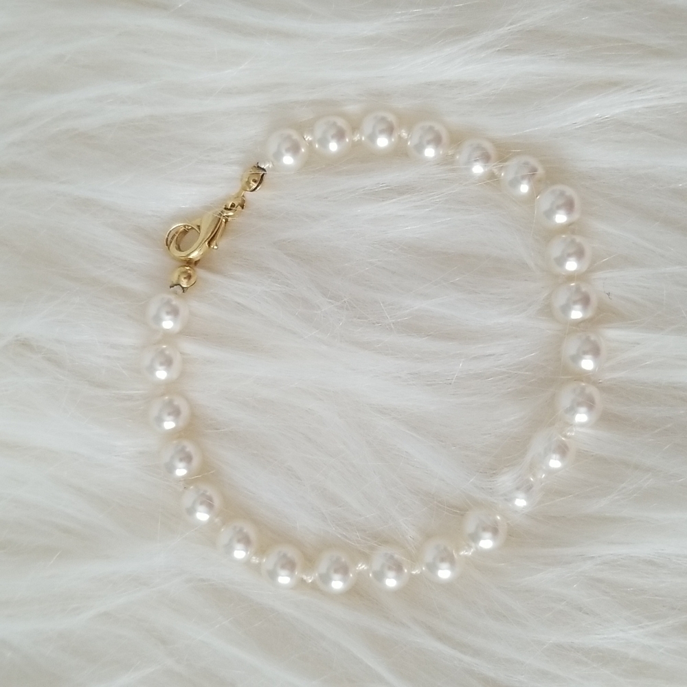 Faux Pearl Bracelet